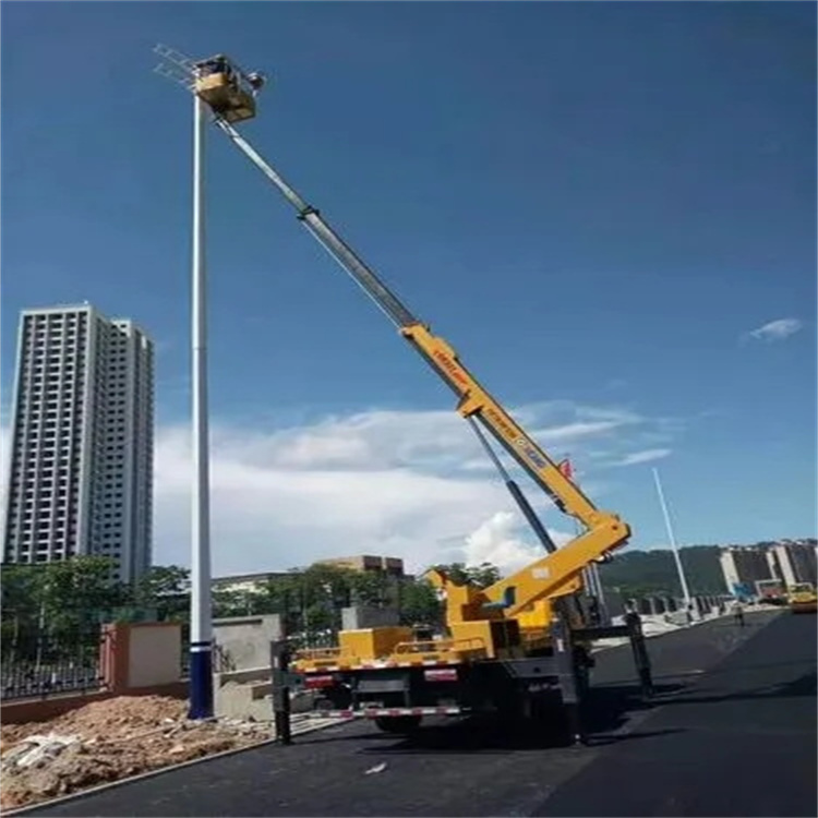 北京维修路灯的曲臂升降车出租