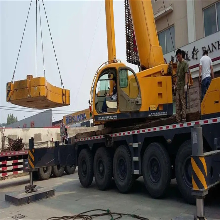 北京当地吊车出租|机器吊装|75吨|工厂搬迁服务